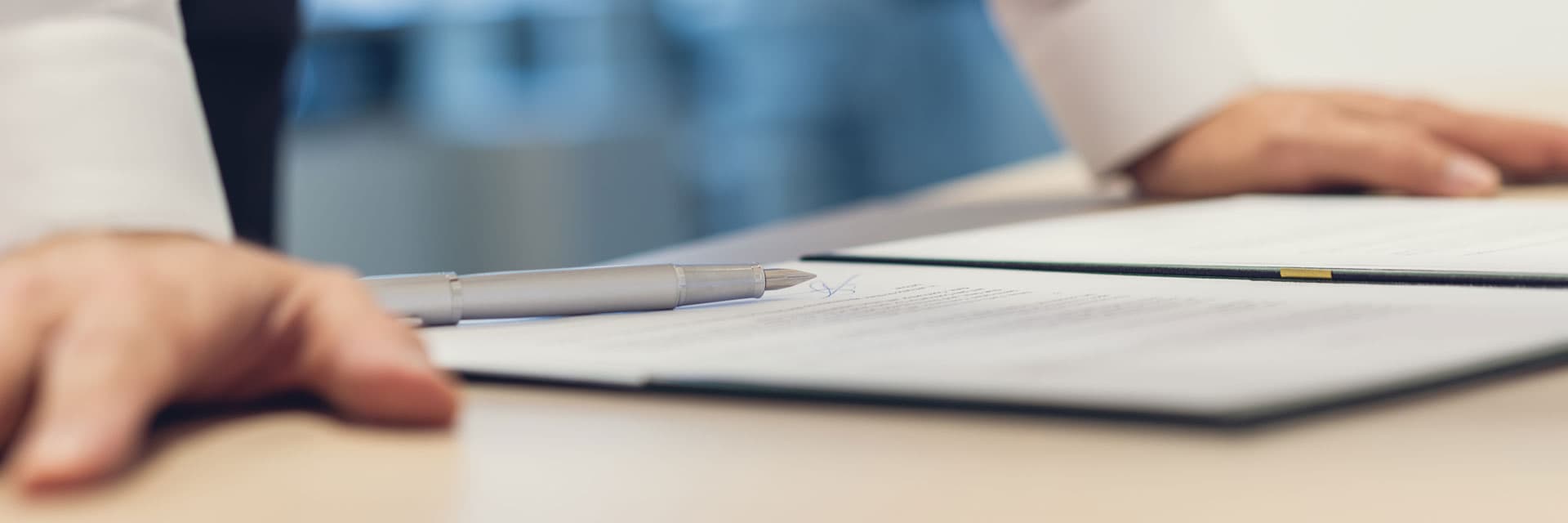 Tourón - López Riesco, su notaría en Ourense